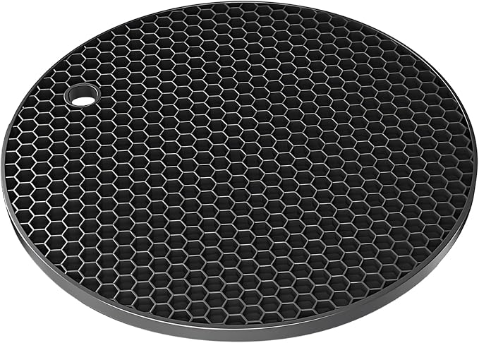 Silicone Non-Slip, Heat Resistant & Water-Trapping Trivet Mats for Water Glasses & Teacup & Coffee Cup & Dishes & Cookware, Multipurpose Kitchen Table Coaster, 5.5-Inch, Black