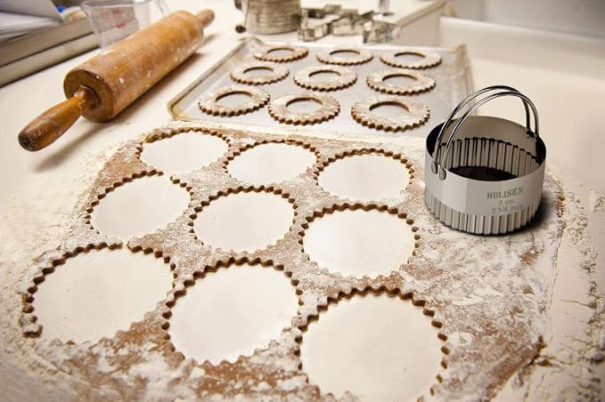 HULISEN Biscuit Cutter Set 5-Pc, Fluted Cookie Cutters with Handle | Stainless Steel, Dishwasher Safe, Etched inch/cm Markings, Gift-Ready Package, Ergonomic Arched Grip, Scones Linzer Cookies
