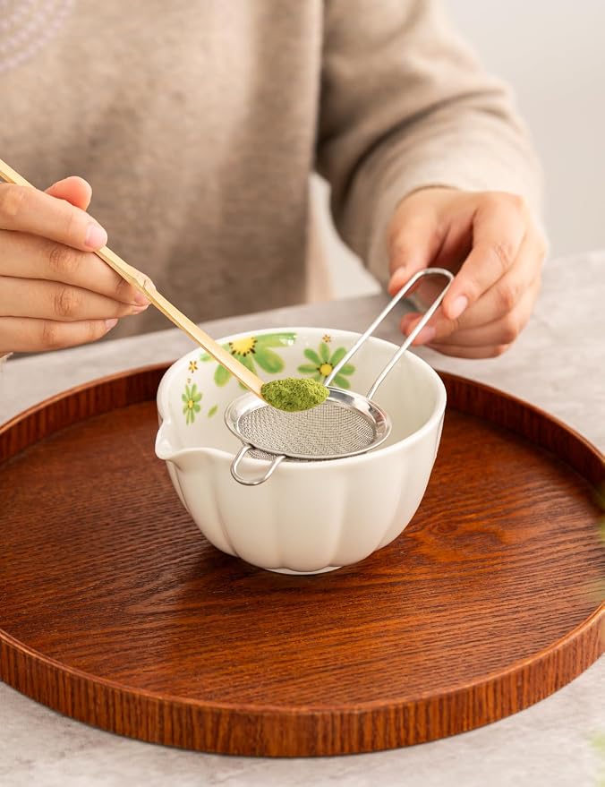 TANG PIN Premium Matcha Set - Japanese Traditional Matcha Making Kit | Matcha Bowl (Chawan), Bamboo Whisk (Chasen) & Holder - Complete Matcha Maker Starter Tools for Matcha Tea & Latt (Daisy)