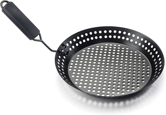 Outset Grill Skillet With Removable Handle, Non-Stick 12" Round Grill Pan | Easy To Cook On & Clean | Detachable Handle So The Pan Can Be Used On The Grill Or Oven | Perfect For Seafood, Veggies & Meat