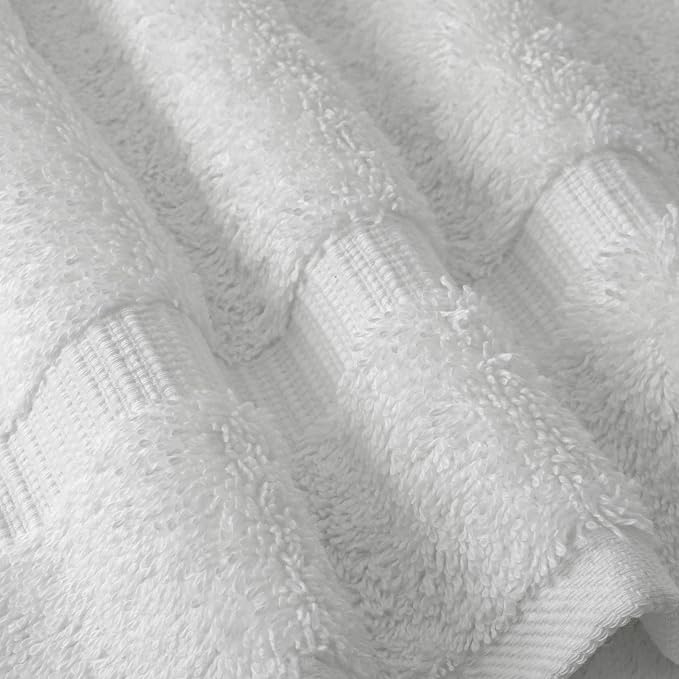 Chakir Turkish Linens 4 Piece Bath Towel Set, 100% Cotton Luxury Turkish Towels for Bathroom, Soft Absorbent Bath Towels, 27 x 54 Inches, White
