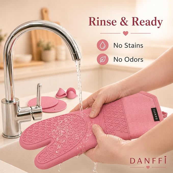 Silicone Oven Mitts and Pot Holders 6 Piece Set, Heat Resistant 500°F Extra Long Oven Gloves with Cotton Lining, Non-Slip BPA-Free Hot Pads and Pinch Mitts for Baking BBQ Cooking (Pink)