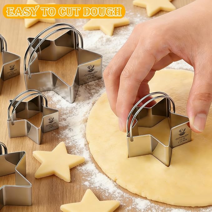 Star Cookie Cutters (5 Pieces/Set), Biscuit Cutter Set with Handle | Professional Baking Dough Cutter Tools for Cakes, Sandwiches, Donuts, Dumplings