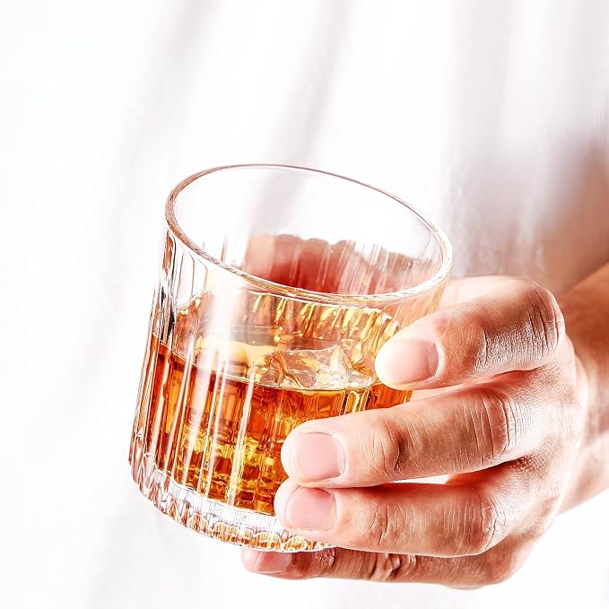 GLASKEY Whiskey Glasses Set of 4,Lead-Free Crystal Old Fashioned Glass,300ml Rocks Glass Tumblers for Drinking Bourbon,Cognac,Irish Whisky,Whiskey Gifts for Men