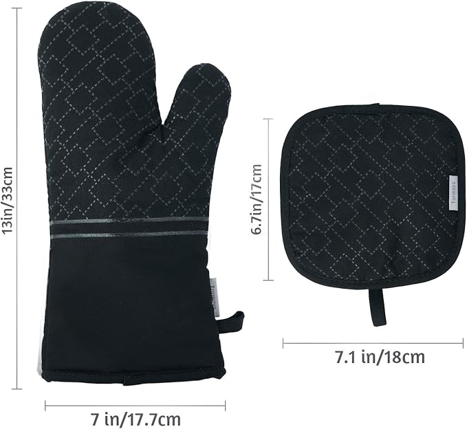 4Pcs Oven Mitts and Pot Holders Set, 572F Heat Resistant Oven Glove, Soft Cotton Lining with Non-Slip Surface for Kitchen Baking BBQ (Black)