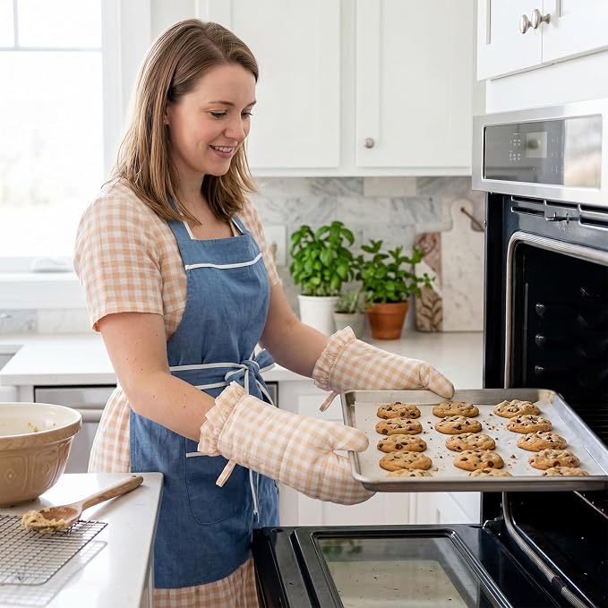 Twistover Checkered Oven Mitts 2-Pack Set, Cotton Gloves,Khaki | 13.5x6.5 Inch Size with Ruffle Trim, Non-slip Heat Resistant for Baking BBQ Microwave, Plaid Cotton for Cooking