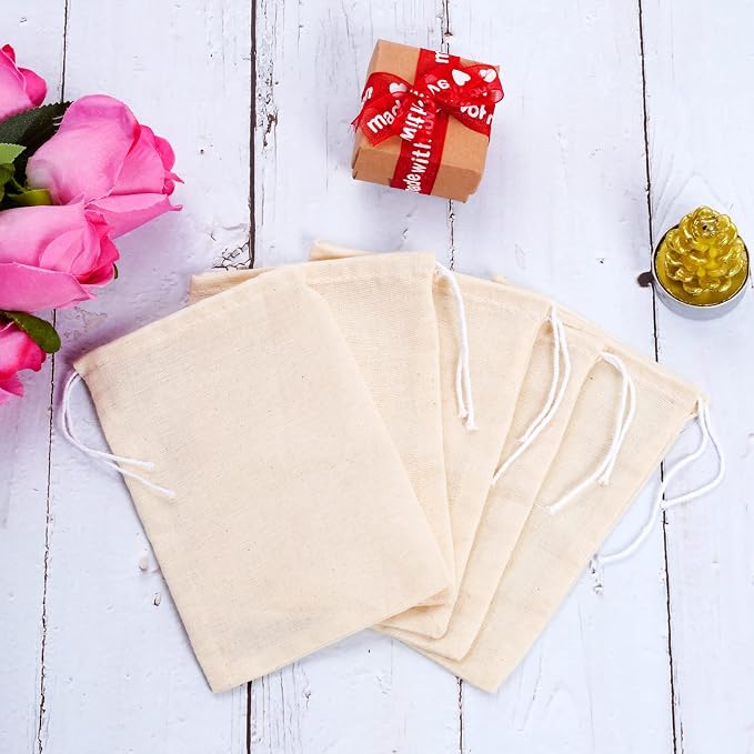 Tayfremn 200Pcs Cotton Drawstring Bags, Reusable Muslin Bag Natural Cotton Bags with Drawstring Produce Bags Bulk Gift Bag Jewelry Pouch for Party Wedding Home Storage, Natural Color (4 x 6 Inches)