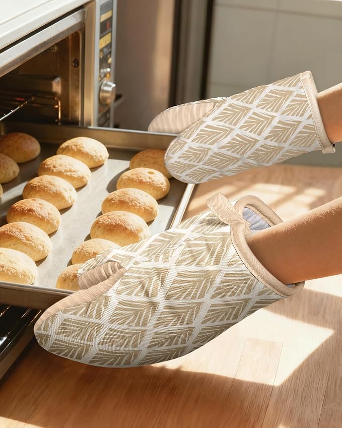100% Thick Cotton Mini Oven Mitts Silicone Grip Diamond Gingham | Elegant Classic Oven Mitts for Women, Machine Washable, Non-Slip, Reversible Design Fits Both Hands, Stylish Kitchen Decor