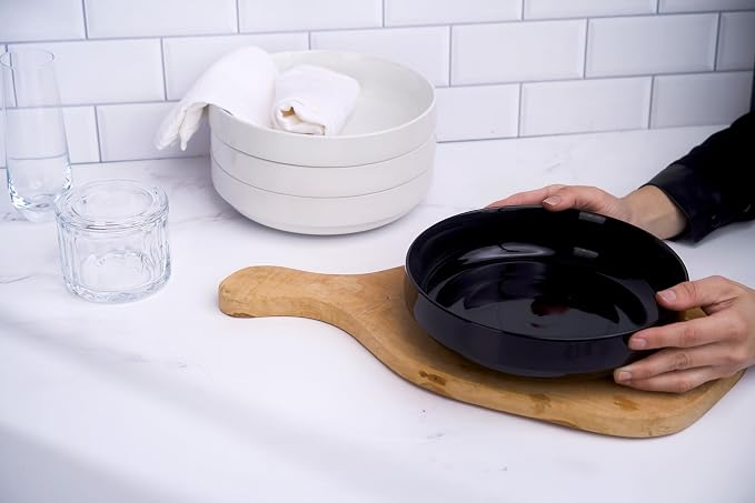 KooK Pasta Bowl, Bowl Plate, Low Bowl, Plate Bowls, Ceramic Large Shallow Bowls, Microwave and Dishwasher Safe, Great for Soups and Salads, Glossy Porcelain, 47 oz, Set of 4, Black