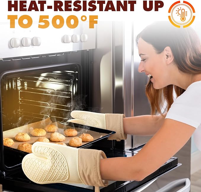 Silicone Oven Mitts (2 PCS), Waterproof Non Slip Grip Oven Gloves with Thick Soft Cotton Lining, Universal Fit Heat Resistant Kitchen Gloves for Baking, BBQ, Cooking and Grilling - White
