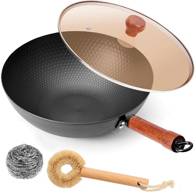 WANGYUANJI Carbon Steel Wok Pan with Lid, 12.6 Inch Flat Bottom Wok for Induction, Gas & Electric Stoves, Chinese Stir Fry Pan with Detachable Wooden Handle