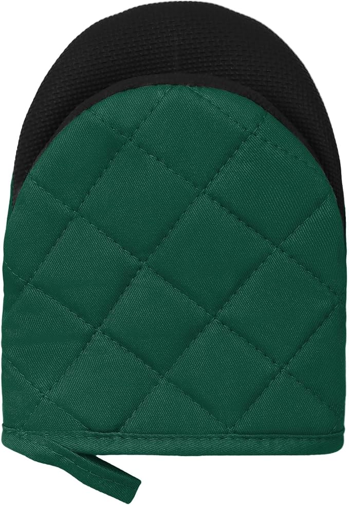 Goldmeet Mini Oven Mitts 2-Pack, 7"x5.5", 500°F Silicone Grip, Army Green | Non-Slip, Heat Resistant, Machine Washable, Hanging Loop, Fits Small Hands, for Baking Grilling BBQ Cooking