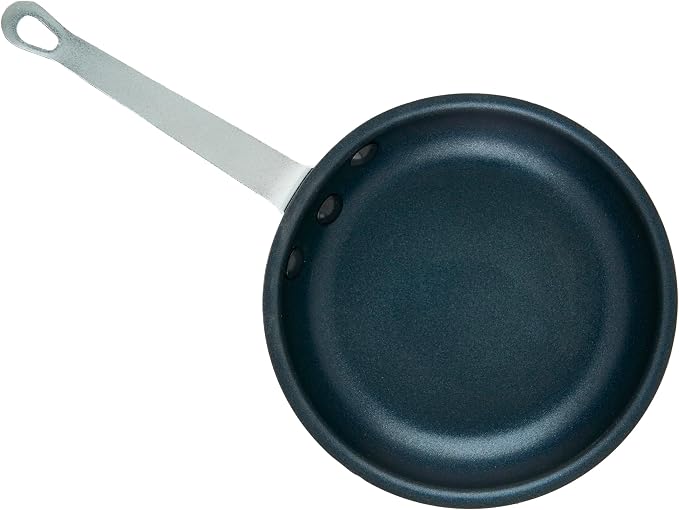 Winco 7" Aluminum Fry Pan, Non-Stick Finish | Reinforced riveted handle, Hanging hole for storage, Great for Sauteing, Searing, Frying and Restaurant Kitchens
