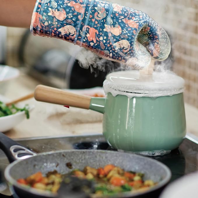 Oven Mitts with Transparent Clear Silicone Shell and Nice Cat Printing | Kitchen Mittenes Cotton Lining Set of 2, Heat Resistant to 500 F Oven Gloves Pot Holder for Cooking (Navy, Cat, mitts)