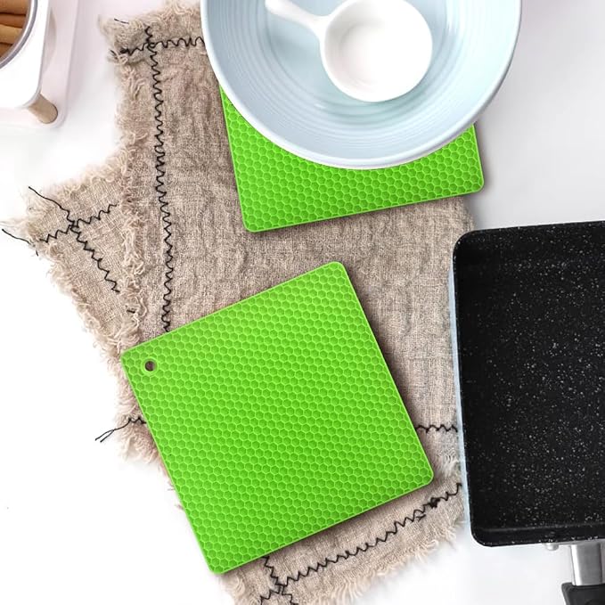 homEdge Silicone Square Trivets Mat, 6 Packs Multipurpose Non Slip Heat Resistant Pot Holder-Green