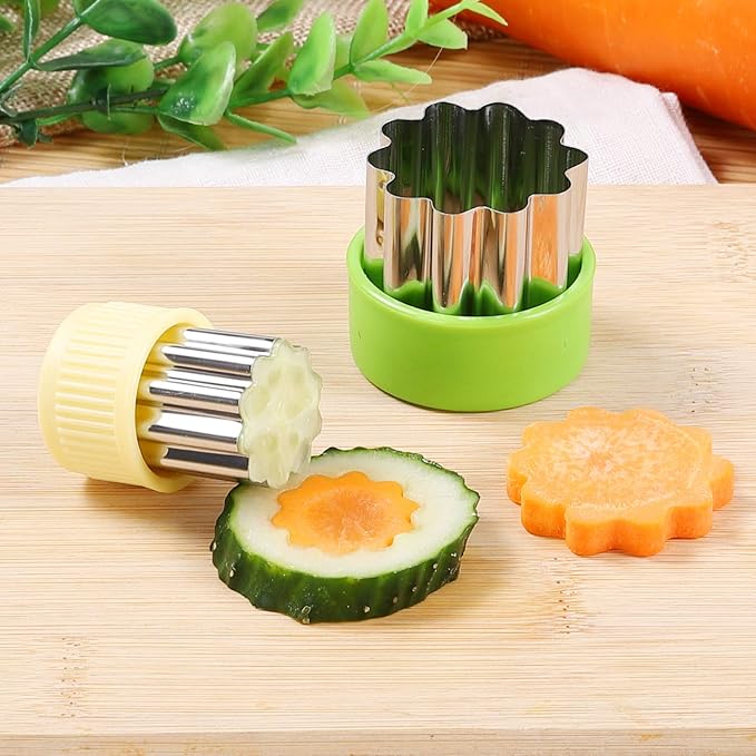 CECEAOAIME 12 pcs Mini Cookie Cutters Vegetable Cutter Fruit Stamps Mold