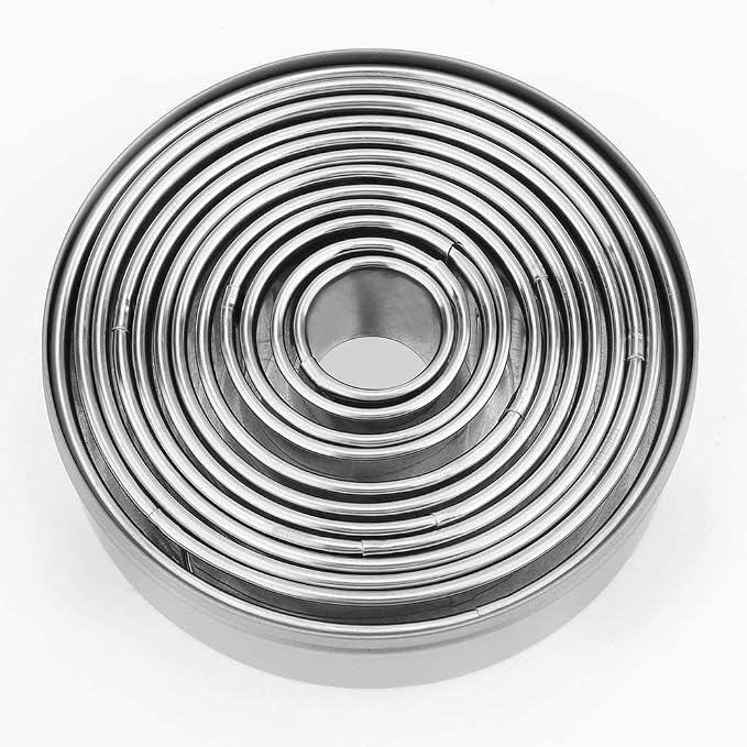 Bukuwa 12 Pcs Round Cookie Biscuit Cutter Set, Graduated Circle Cutters | 18/8 Stainless Steel, Pastry Cookie Cutters, Donut Cutter Ring Molds for Baking, Cooking, Gift
