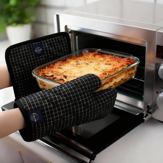 Encasa XO Oven Mitts and Pot Holders Set, Heat Resistant Cotton | Butcher Checks Black, Diamond Quilted | Non-Slip Grip | Microwave & Oven Safe | Hanging Loop | Machine Washable | Set of 2