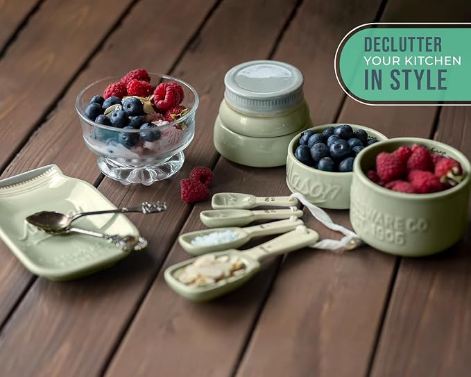 Comfify Green Mason Jar Measuring Set – 4 Cups, 4 Spoons, Spoon Rest | Green; ceramic; 9-piece set; 4 measuring cups + 4 measuring spoons + spoon rest; mason jar design; hand wash only