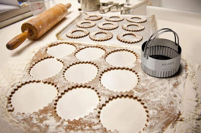 HULISEN Biscuit Cutter Set 3-Pc, Fluted Cookie Cutters with Handle | Stainless Steel, Dishwasher Safe, Etched inch/cm Markings, Gift-Ready Package, Ergonomic Arched Grip, Scones Linzer Cookies