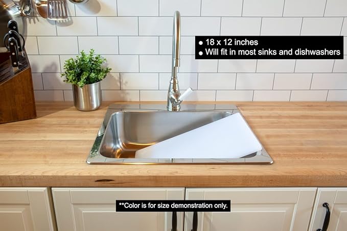 Thirteen Chefs Large Red Cutting Board - 18 x 12 Inch for Meat, Professional 1/2" Thick HDPE Plastic for Restaurants, Dishwasher Safe and NSF Stamped