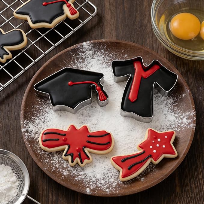 Graduation Cookie Cutters, 4Pcs Graduation Cap, Gown, Diploma, Shooting Star Shapes Metal Cookie Cutters, Stainless Steel Set Biscuit Sandwich Fondant Fruit Cutters for School Home Baking Kit Supplies