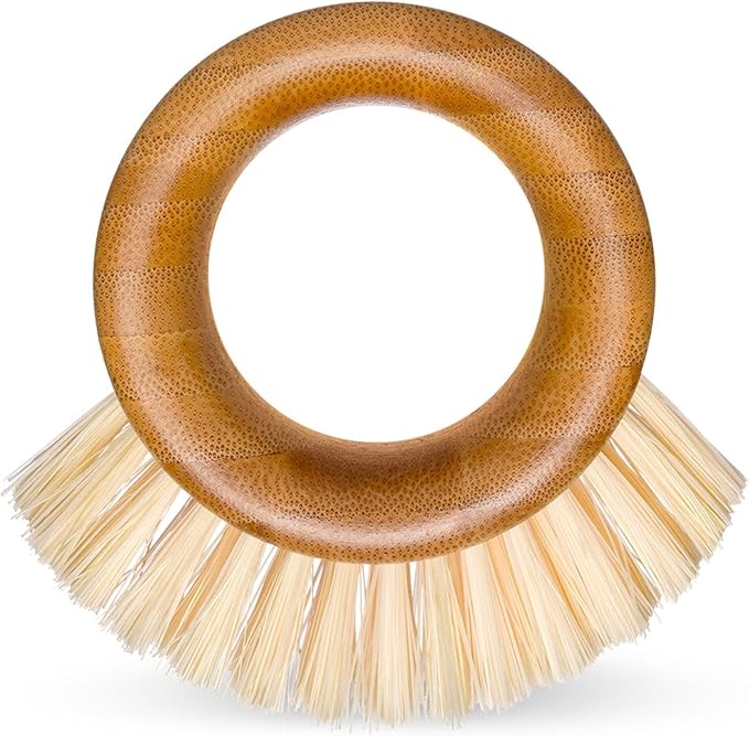 Full Circle The Ring Bamboo Produce Scrub Brush, Removes Dirt from Veggies
