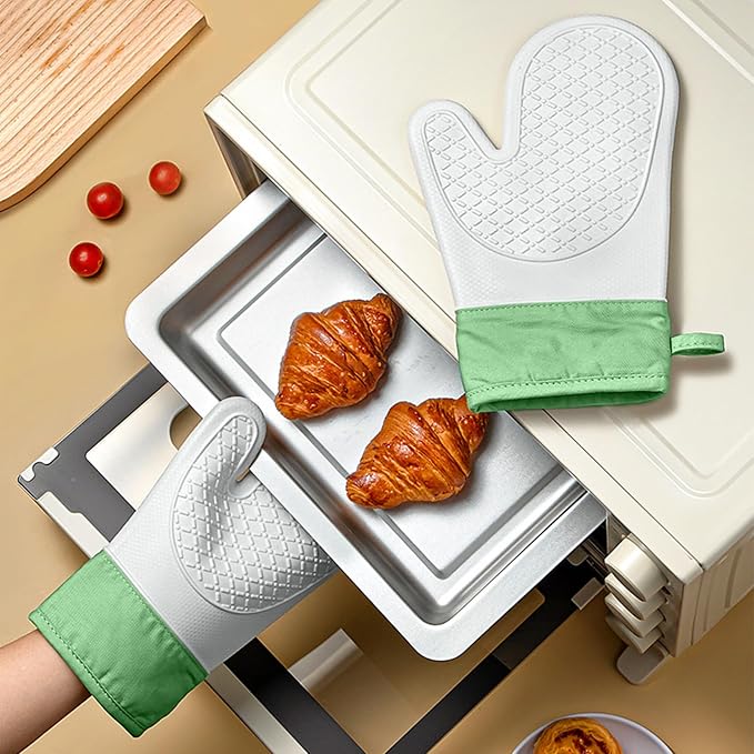 Silicone Oven Mitts，Heat Resistant up to 500°F, Oven Gloves with Soft Lining, Non-Slip Kitchen Essentials, Kitchen Gadgets, Apartment Essentials, Great Gift for Cooking (Grey&green-1pair)