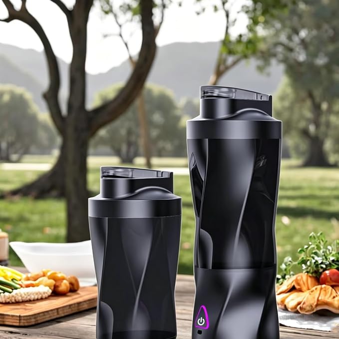 Portable Juicer Blender, Food Grade Tritan with BPA Free 6 Stainless Steel Blades, USB Power Source Rechargeable Household Mini Electric Portable Juicer with Auto Self-cleaning function.