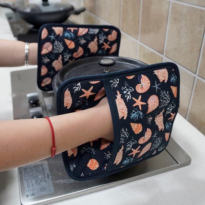 Pot Holders Set of 2 Heat Resistant 480℉ Kitchen 100% Cotton | Comfortable Lining Printing Cowry Flower Women Men Home Cooking Baking Microwave BBQ Gift (Cowry potholders)