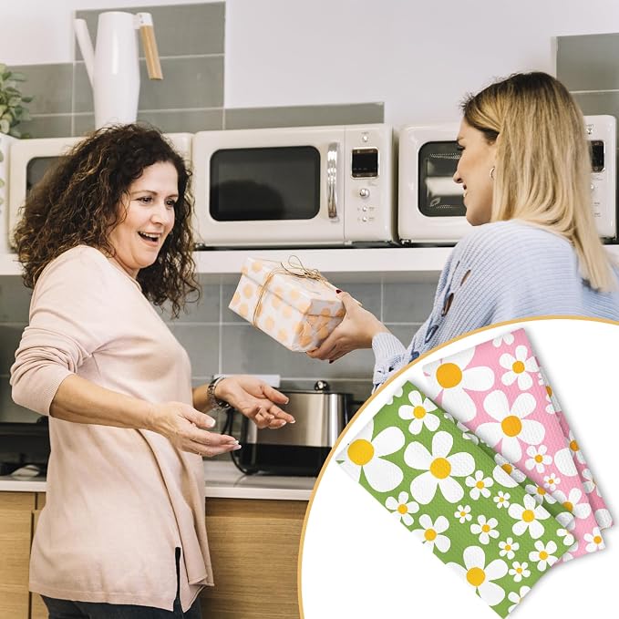 70s Retro White Daisy Floral Kitchen Towels Set of 2, Green and Pink Wildflower Dish Tea Towels for Kitchen Decor, Floral Aesthetic Decorative Hand Towels for Bathroom Decor, 16x24 Inches