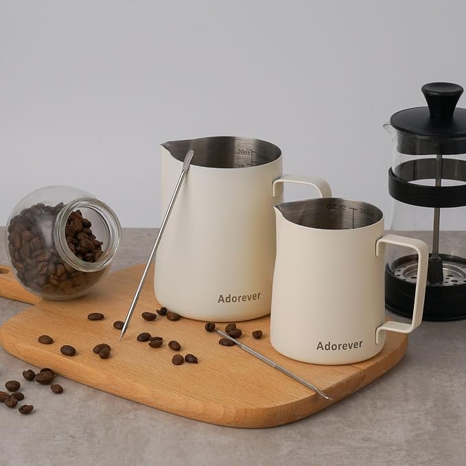 Milk Frothing Pitcher, 600ml/20oz Steaming Pitchers Stainless Steel Milk Coffee Cappuccino Latte Art Barista Steam Pitchers Milk Jug Cup with Decorating Art Pen, Matte White