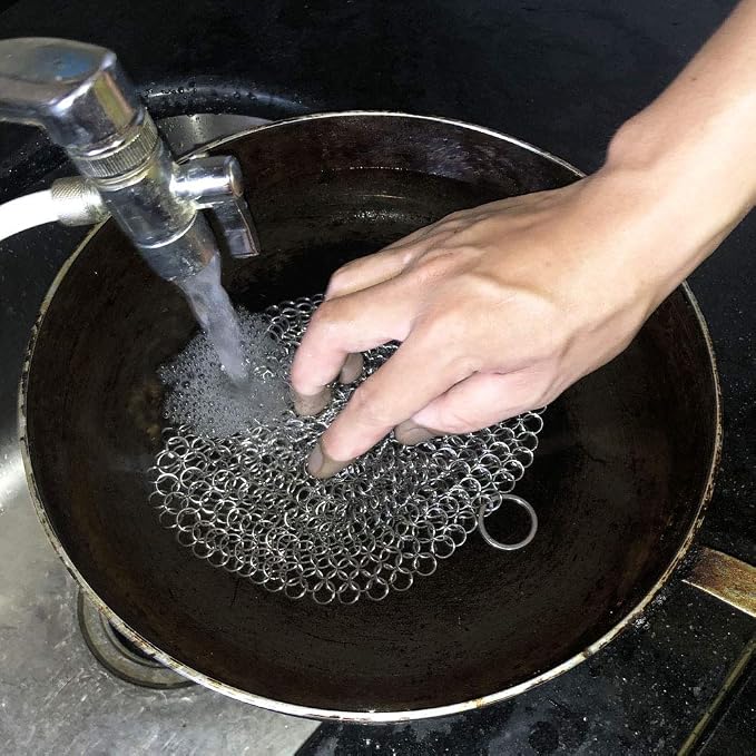 316 Premium Stainless Steel Cast Iron Cleaner, Chainmail Scrubber for Cast Iron Pan Pre-Seasoned Pan Dutch Ovens Waffle Iron Pans Scraper Cast Iron Grill Scraper Skillet Scraper HOVhomeDEVP