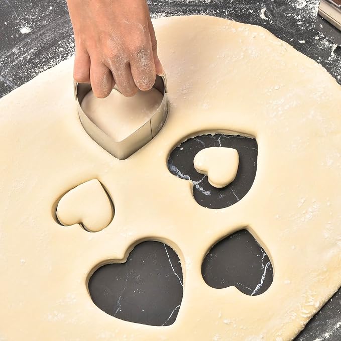 HULISEN Heart Cookie Cutter Set 5-Pc, Biscuit Cutters with Handle | Stainless Steel, Dishwasher Safe, Etched inch/cm Markings, Gift-Ready Packaging, Ergonomic Arched Grip, Heart Shaped