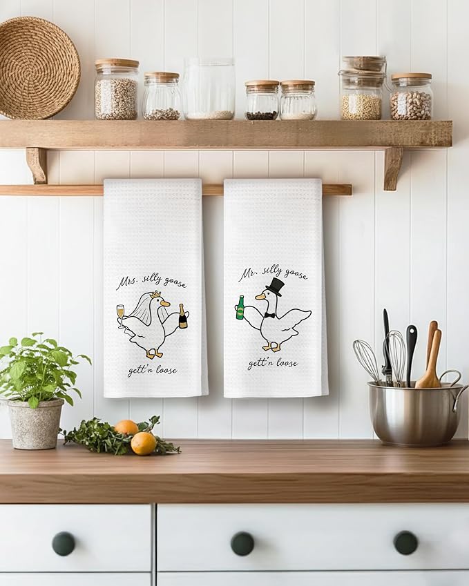 Funny Goose Kitchen Towels, Bachelorette Party Gifts Dish Tea Towels for Kitchen Decor, Engagement Newly Engaged Gifts for Couples Decorative Hand Towel for Bathroom, 16x24 Inch Set of 2