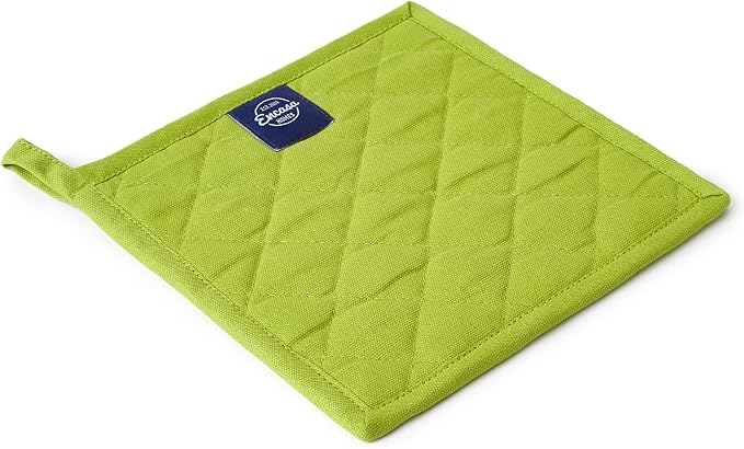 Encasa XO Pot Holders, Quilted Kitchen Hot Pads 8"x8" Lime Green | 100% Heavyweight Cotton | Quilted Insulation | Multipurpose Trivets & Hot Pads | Hanging Loop | Set of 2