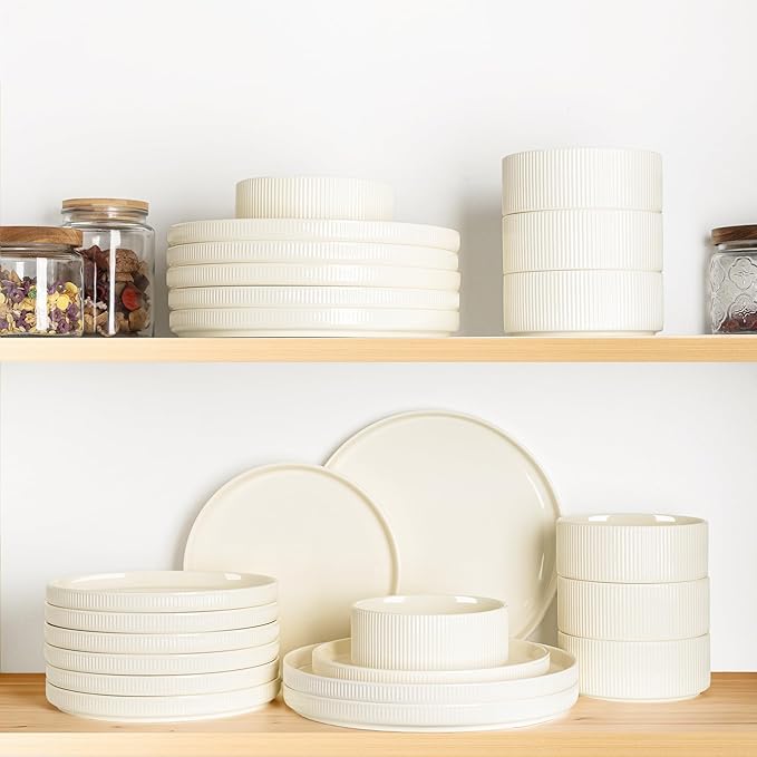Ceramic Dinnerware Set for 6, 18-Piece Plates and Bowls Set | Lightweight Porcelain Dish Set, Scratch Resistant, Oven & Microwave & Dishwasher Safe, Beige