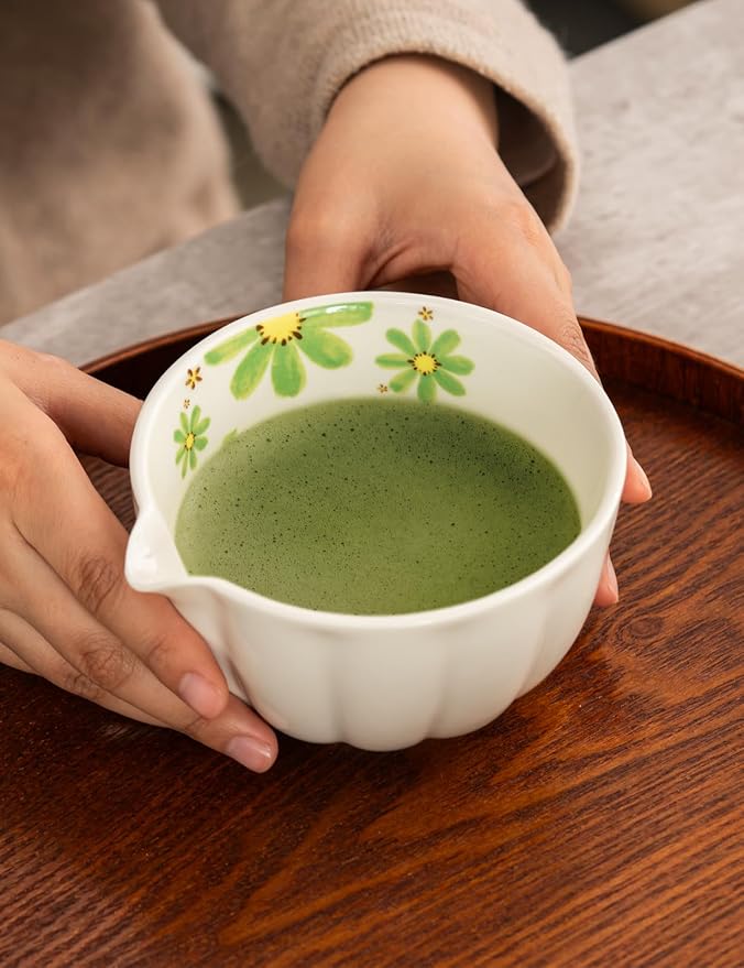 TANG PIN Premium Matcha Set - Japanese Traditional Matcha Making Kit | Matcha Bowl (Chawan), Bamboo Whisk (Chasen) & Holder - Complete Matcha Maker Starter Tools for Matcha Tea & Latt (Daisy)