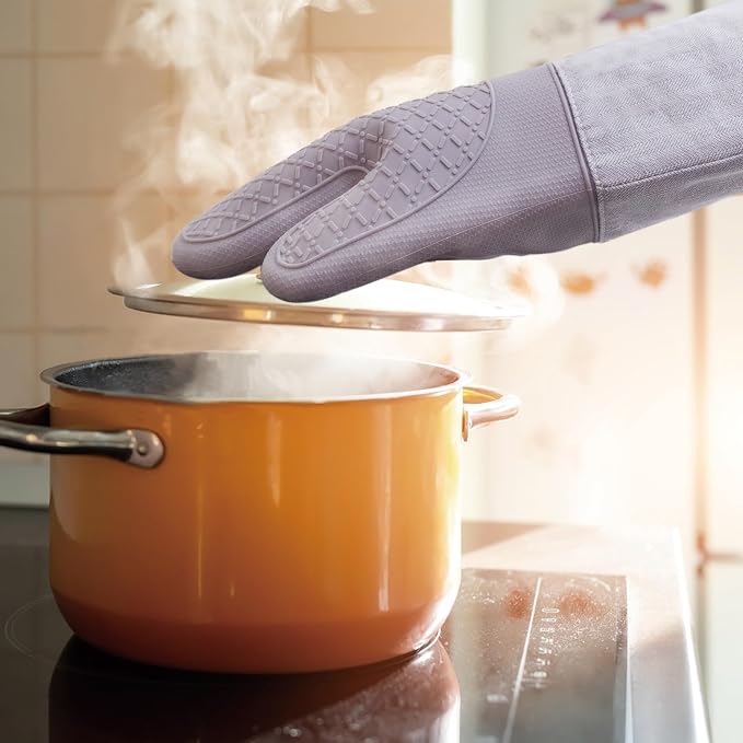 Professional Microwave Silicone Oven Mitts one Pair, Kitchen Mitten Set | Heat Resistant with 500 Degrees Oven Gloves Pot Holder for BBQ Cooking Baking (Purple)