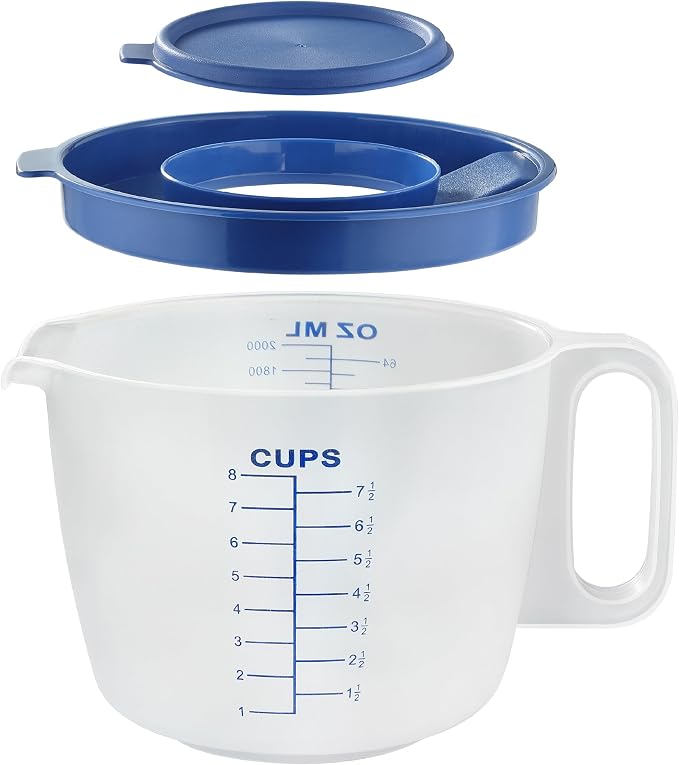 8 Cup Measuring Cup with Splash Guard Lid, BPA-Free Plastic Mixing Bowl for Baking, Pancakes & Meal Prep, Clear Accurate Measurement Marks