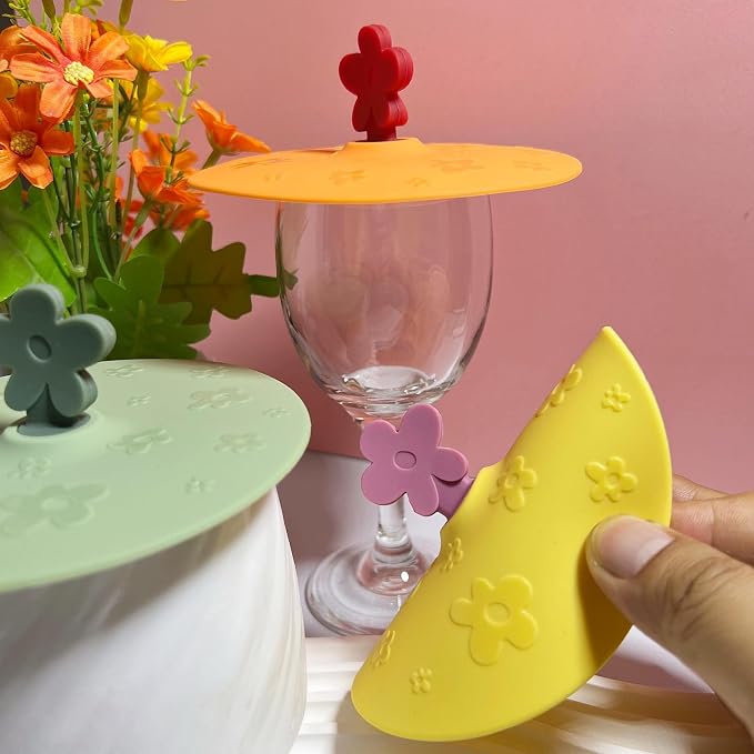 flower Silicone Cup Covers (Set of 3), Multicolored Silicone Lids for Mugs, Cups, Flexible Mug Covers, Tea Pots, Hot Cup Lids for Coffee & Tea (Style B)