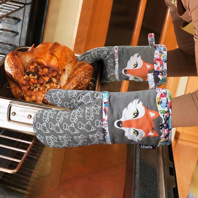 Alselo Oven Mitts 1 Pair, Silicone Printed Kitchen Mittens,7"x13.5" | Heat Resistant & Non-Slip Oven Gloves, Fashion Animal Design with Soft Quilted Cotton Lining for Baking Cooking BBQ (Grey 2)