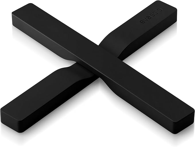 EVA SOLO | 2 Magnetic Trivets | Silicone-Coated Nylon with Built-in Magnets | Dishwasher-Safe | Placed Either Crossways or Divided in 2 | Danish Design, Functionality & Quality | Black