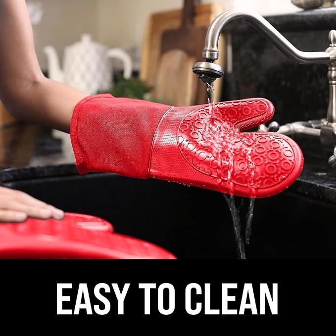 BPA-Free Silicone Oven Mitts Ultra Heat Resistant up to 500°F - Oven Mitts with Thick Cotton Liner - Long Slip Resistant Pot Holders, Flexible Oven Gloves - Canyon Red 13.7