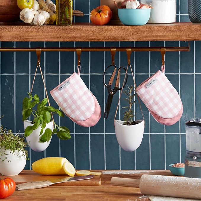 KitchenAid Gingham Mini Oven Mitt 2-Pack Set, Dried Rose, 5.5"x8"