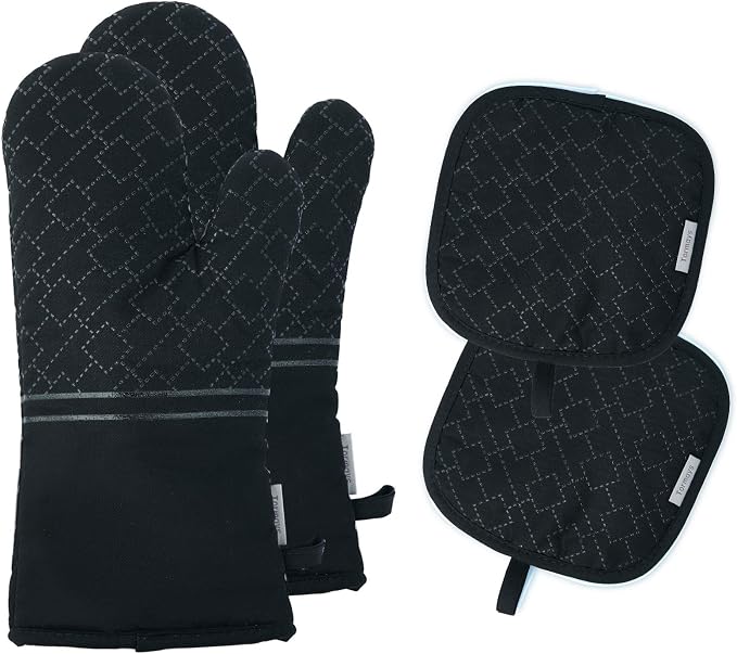 4Pcs Oven Mitts and Pot Holders Set, 572F Heat Resistant Oven Glove, Soft Cotton Lining with Non-Slip Surface for Kitchen Baking BBQ (Black)