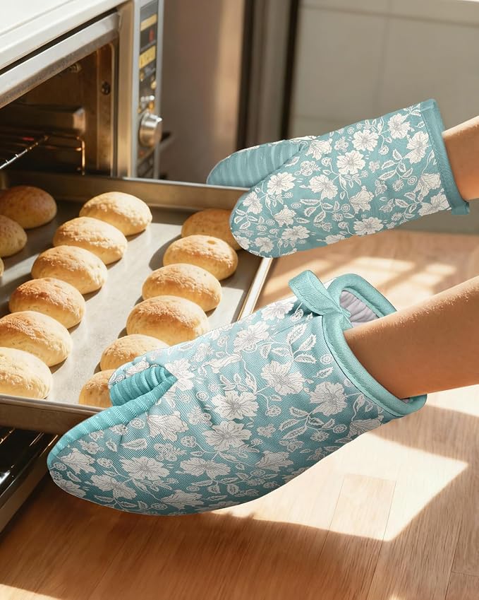100% Thick Cotton Mini Oven Mitts Silicone Grip Chic Blue Floral | Elegant Classic Oven Mitts for Women, Machine Washable, Non-Slip, Reversible Design Fits Both Hands, Stylish Kitchen Decor