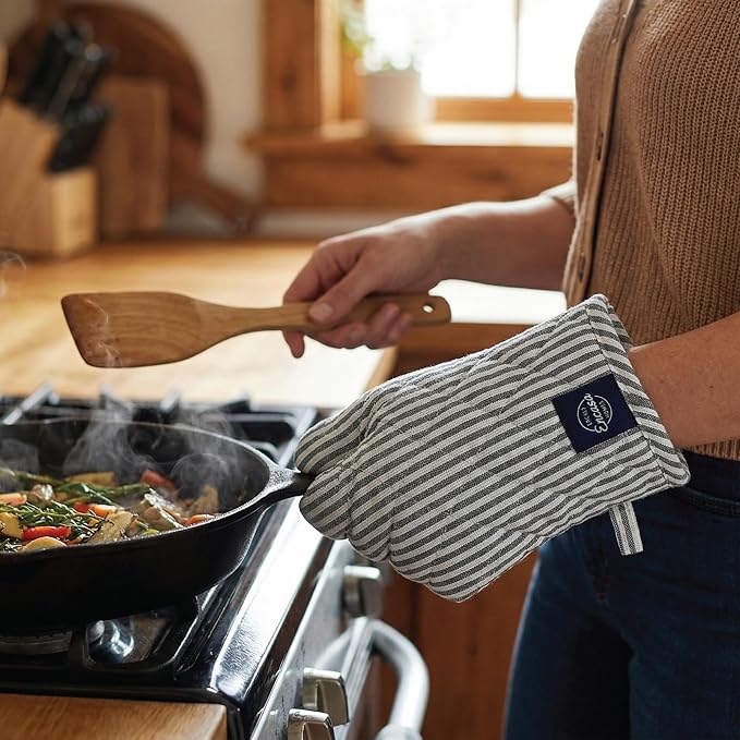Encasa XO Oven Mitts and Pot Holders Set, Heat Resistant Cotton | Ticking Black, Diamond Quilted | Non-Slip Grip | Microwave & Oven Safe | Hanging Loop | Machine Washable | Set of 2
