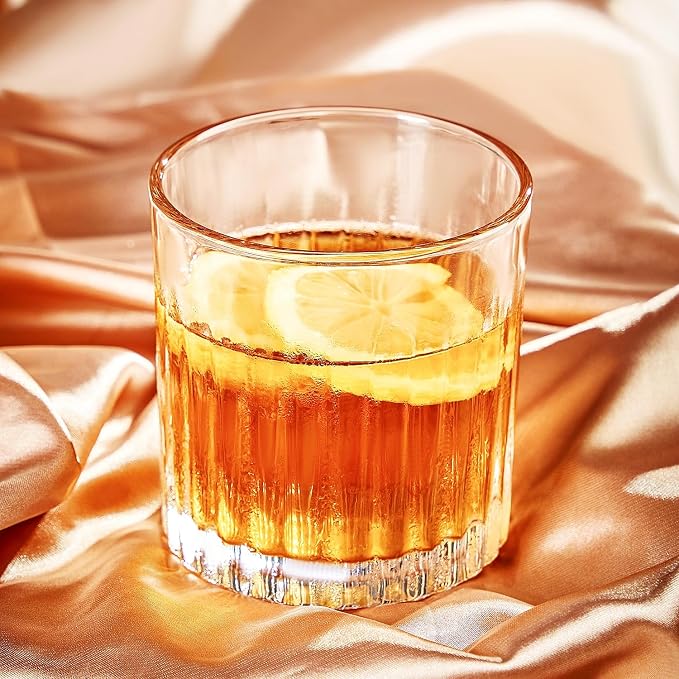 GLASKEY Whiskey Glasses Set of 4,Lead-Free Crystal Old Fashioned Glass,300ml Rocks Glass Tumblers for Drinking Bourbon,Cognac,Irish Whisky,Whiskey Gifts for Men