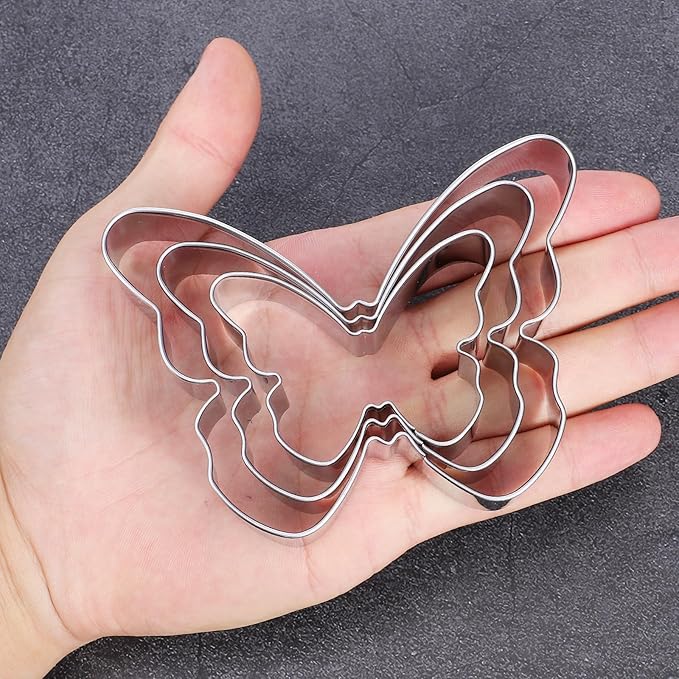 3 Pcs Butterfly Cookie Cutter Set, Stainless Steel Butterflies Shaped Baking Molds, Sandwich Cutter, Butterfly Fondant Biscuit Cutters for Biscuit, DIY Cake Craft, Pastry Decoration (3 Sizes)